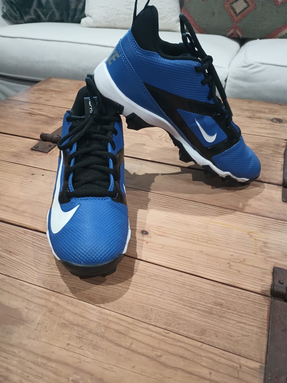 Nike Big Boy Alpha Blue & Black Football/Lacrosse Cleats w/White Swoosh Size 5